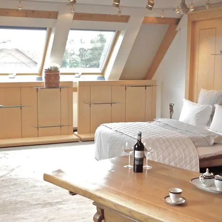 בית אירוח Smc *