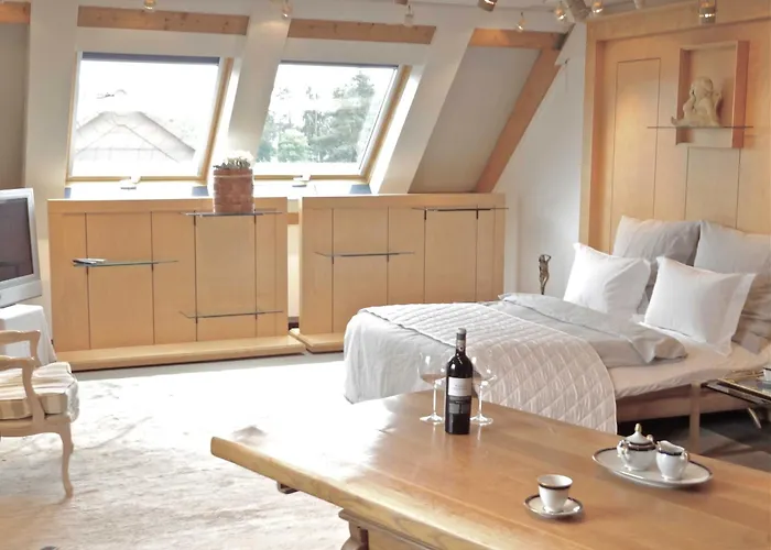 בית אירוח Smc *